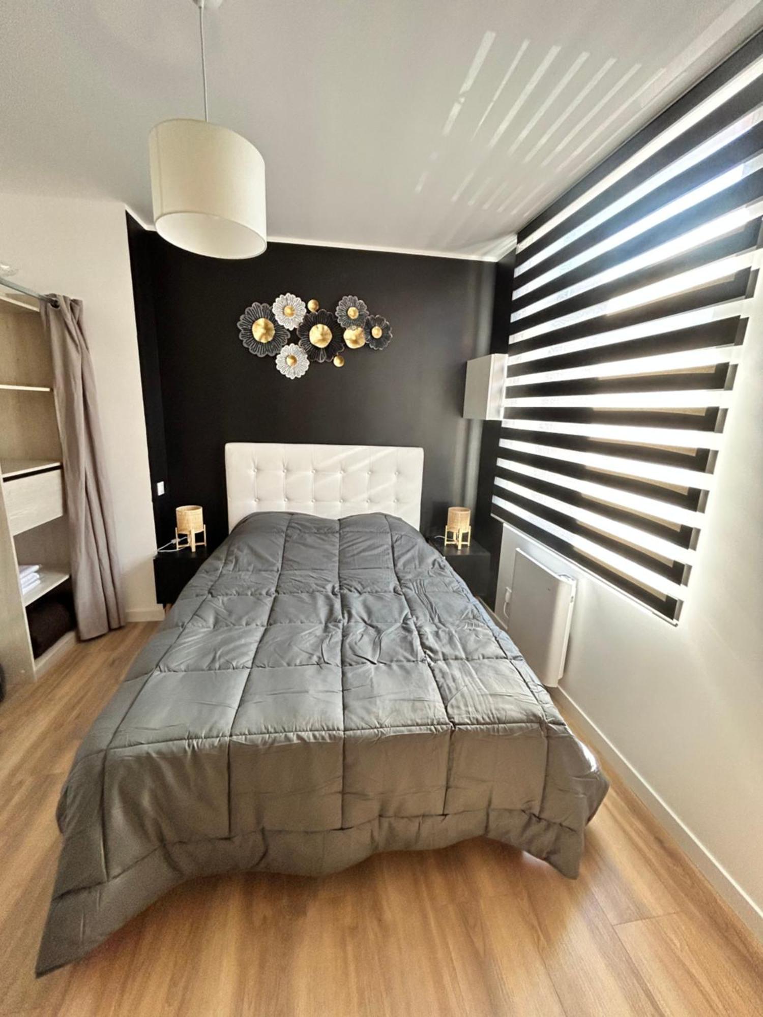 Lens Louvre 2 Villa Ngoại thất bức ảnh